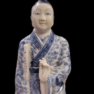 Vintage 20th Century Asian Chinese Man Porcelin Traditional Figures Chinoiserie