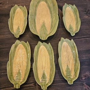 Vintage Handmade Corn Cob Plates and Platter