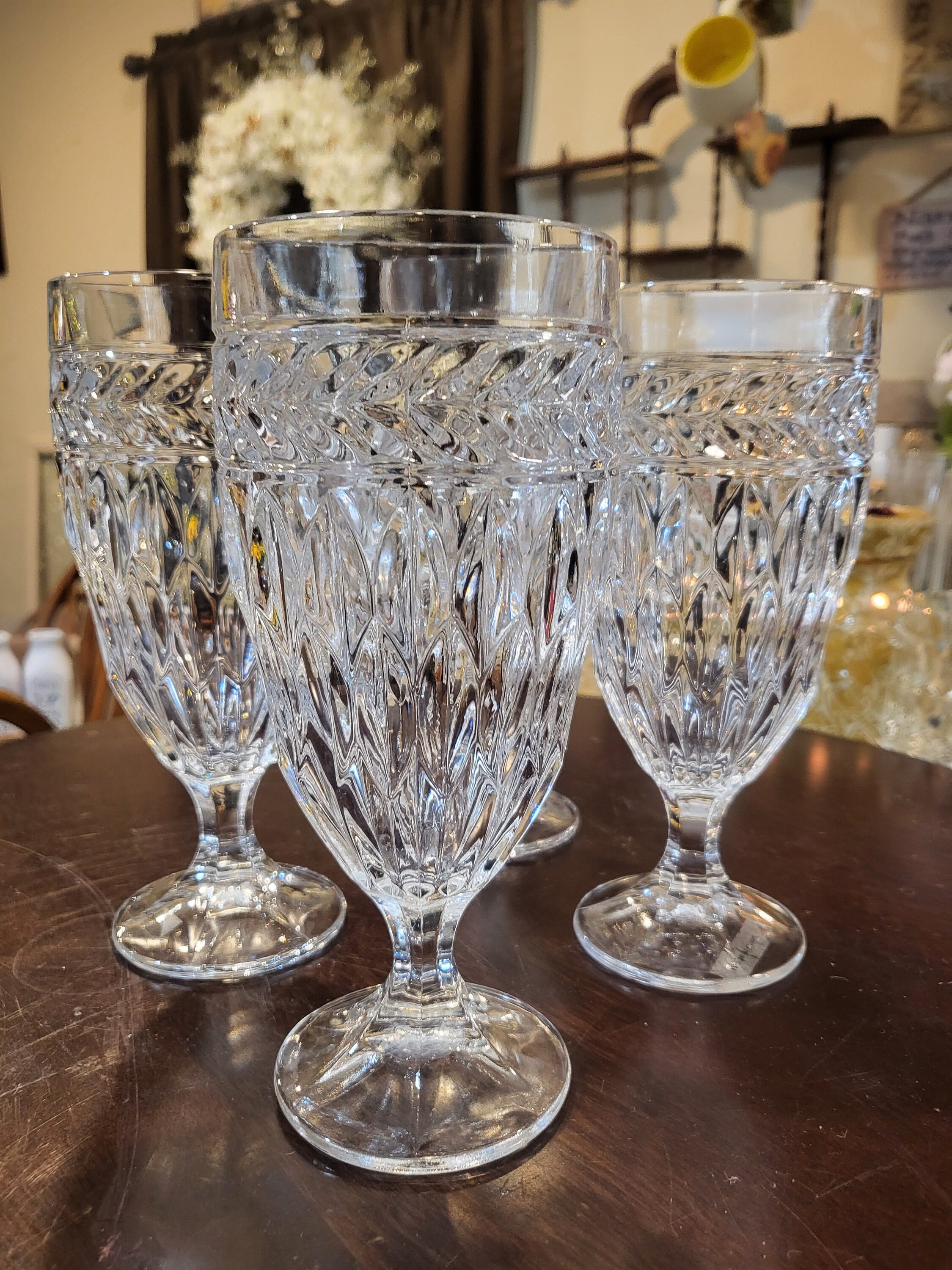 Shannon Lead Crystal Symphony by Godinger 4 Stemmed Iced Beverage