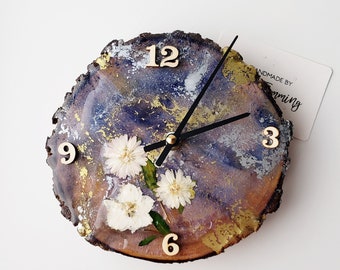 Pressed Flower Wood Log Clock, Abstract Firework Background, 16cm