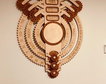 Perpetual wooden wall calendar