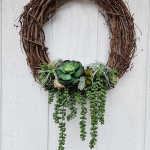 Front door wreath | front door succulent wreath | succulent decor | circular | year-round | modern farmhouse | boho decor