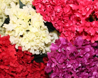 5H Mini Hydrangea Bush in 4 Different Colors, Great for Floral Arrangements For Wedding and Home Decoration