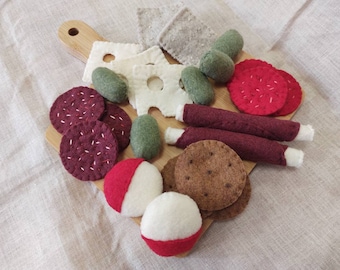 Felt Deluxe Cheese and Crackers Charcuterie Board Play Toy Food Pretend Kitchen Set Fabric Pretend Play Food