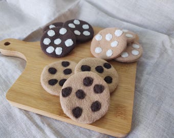 Felt Assorted Mini Cookies Pretend Play Food Toy Kitchen/Bakery Made to Order chocolate chip cookies/ white chocolate chip cookies