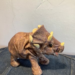 Kota Pals Roaring Hatchling Baby Triceratops Dinosaur From