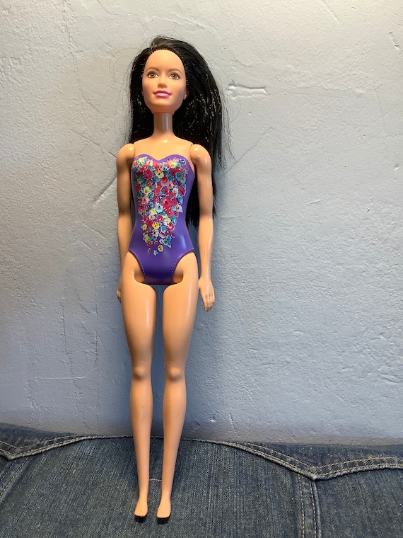 Barbie beach raquelle deals doll