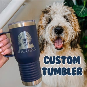 Copo personalizado para animais de estimação - Retrato personalizado para animais de estimação, Ilustração de animais de estimação, Copo gravado, Copo de 20 oz, Copo com alça, Copo para cães, Copo para gatos