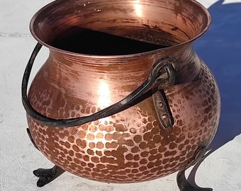 Vintage 8.3inch French Copper Cauldron Planter| Made in France| Hammered Finish| Wrought Iron Swing Handle| 2lbs| Gift idea!