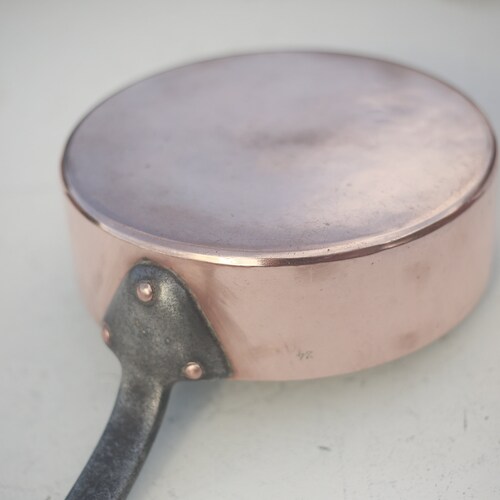Vintage 9.6inch French Copper Saute Pan, Hammered Walls & Bottom, Tin Lined, Stamped 24, 2mm, shops 5.3lbs, Gift Idea!