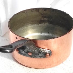 Vintage 8.1inch French Copper Pan Saucepan| Made in France| Hammered Finish| Vintage French Copper| 2.5mm| 6lbs| Gift Idea!