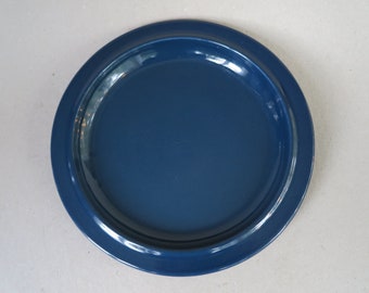 Vintage Fabrik Studio Pottery Dinner Plate / Dark Navy Blue / Jim McBride / Fabrik Stoneware / Northwest Pottery / 1970s