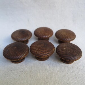 Vintage Round Wooden Drawer Pull, Cabinet Knob / Rustic Walnut Brown With Wood Grain / Set of 6