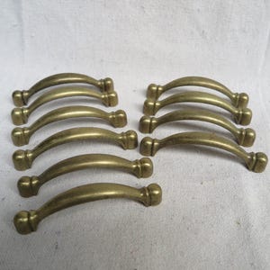 MCM Vintage Unlacquered Brass Soft Arch Style Drawer Pull Cabinet Handle / Mid Century Furniture Hardware / Amerock