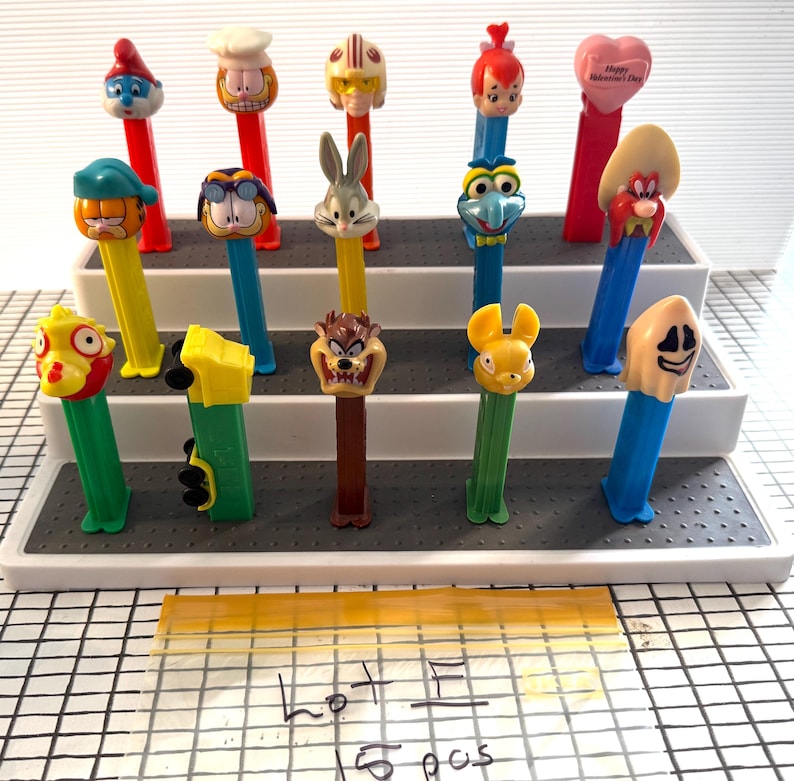 Vintage Pez Collection (lot F - 15pcs) - Etsy