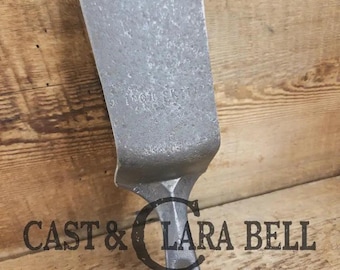 Custom made one of a kind #6 Cast Iron Spatula.  Maker unknown, but a wonderful gift for the griller in your life!  SC24