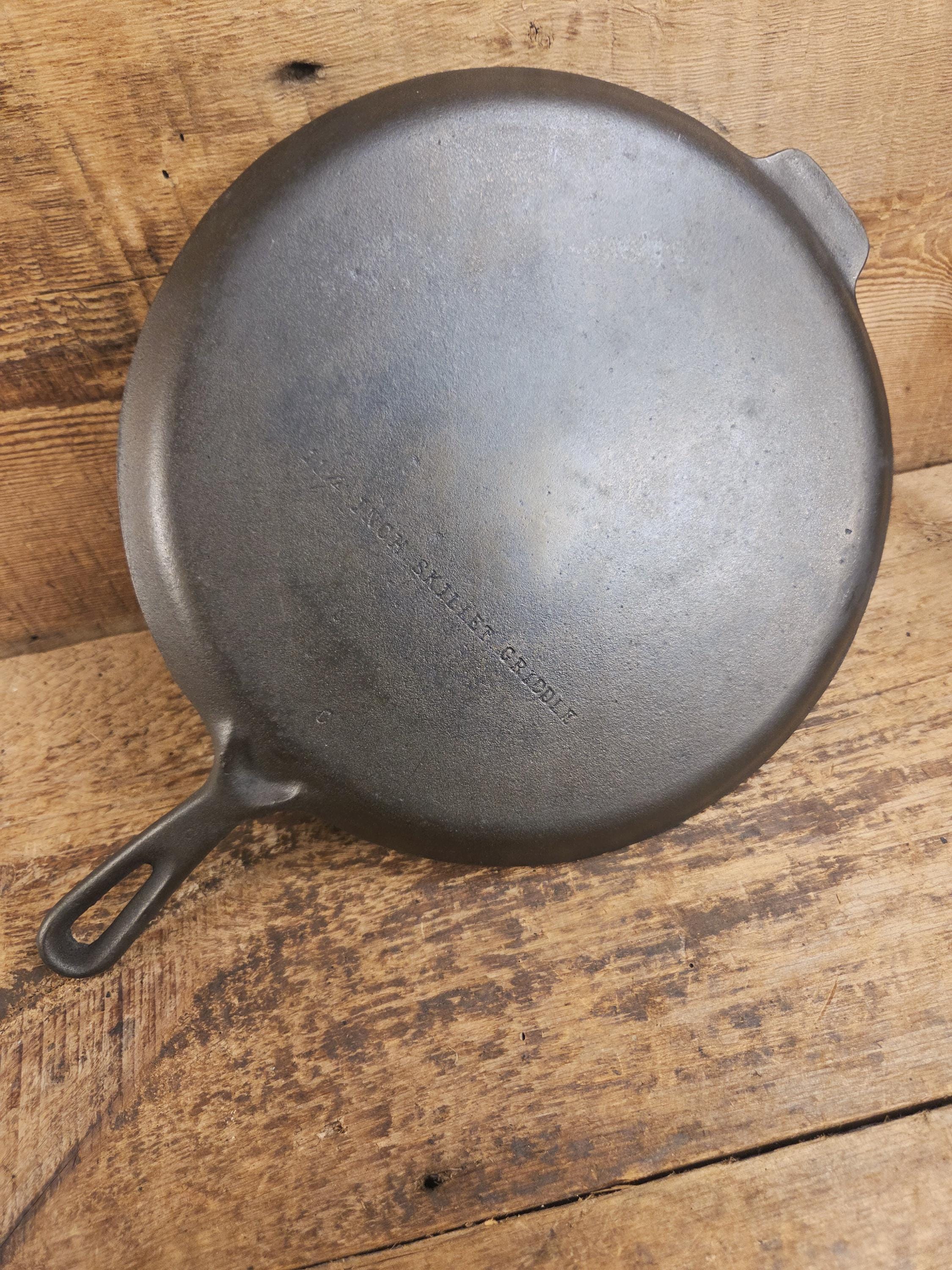 Antique Wagner Cast Iron 14