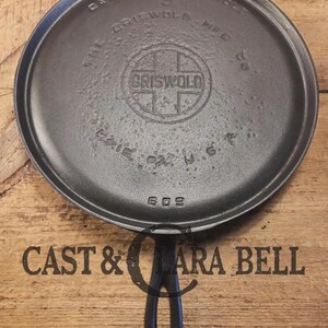 Griswold Cast Iron Griddle 9 609 Erie Pa. U.S.A. Large Logo