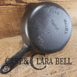Beautifully unique Griswold&#39;s Good Health #3 &quot;Egg&quot; Skillet, 653.  Department store Griswold!