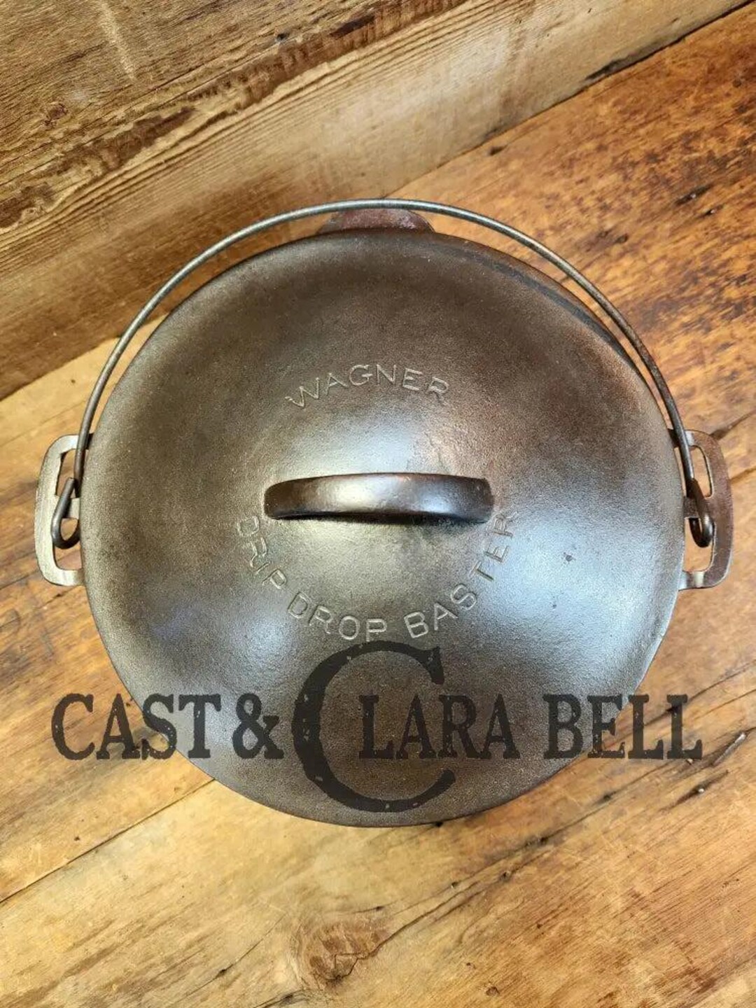 Gorgeous. 1920's Wagner #8 Dutch Oven Round Roaster With Gorgeous. 1920's Wagner #8 Dutch Oven Round Roaster With