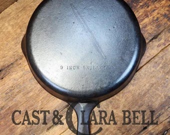 Great Gift!  1930's Wagner Unmarked #6 Cast Iron Sautee Skillet.