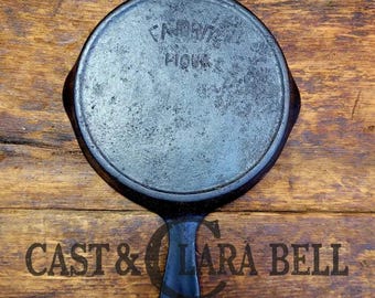 Collectible Toy Favorite Piqua No. 0 Cast Iron Skillet.  Great for display OR for your junior chef!