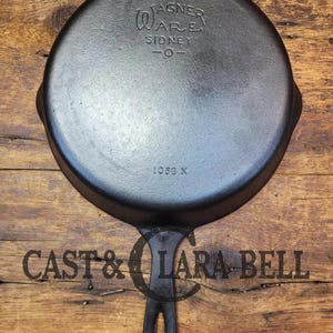 Our Best Seller!  1930&#39;s Wagner Ware #8 Cast Iron Skillet with Stylized Logo, 1058 X