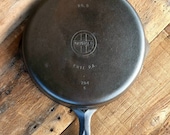 Fantastic gift idea Griswold 8 Skillet with Small Block Logo, 704 G. Restored and ready to use