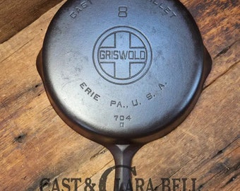 Priced to Sell!  The Classic! Griswold #8 Cast Iron Skillet with Large Block Logo, 704 G