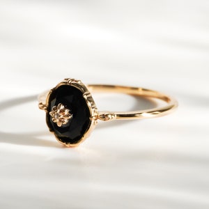 Dainty Black Onyx Ring - Vintage Ring, Gemstone Ring, Gold Victorian Ring, Stacking Ring, Simple Ring, Thin Ring, Gift for Her, Mom Gift
