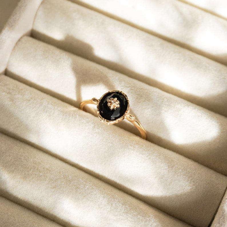 Dainty Black Onyx Ring Vintage Ring, Gemstone Ring, Gold Victorian Ring, Stacking Ring, Simple Ring, Thin Ring, Gift for Her, Mom Gift image 7