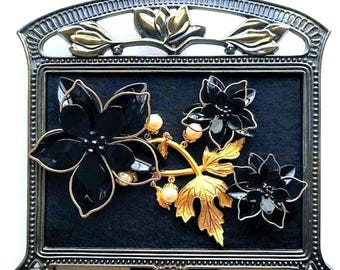 Vintage Style Jeweled Flower Art: Miniature Framed Tabletop Decor | One-of-a-Kind Statement Gift for Her