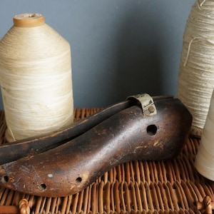 Antique Wooden Shoe Mold/Antique Shoe Mold That Opens/Wood/Shoe Form/Labeled/Industrial/Unusual Shoe Mold/Farmhouse Decor/Primitive/Rustic