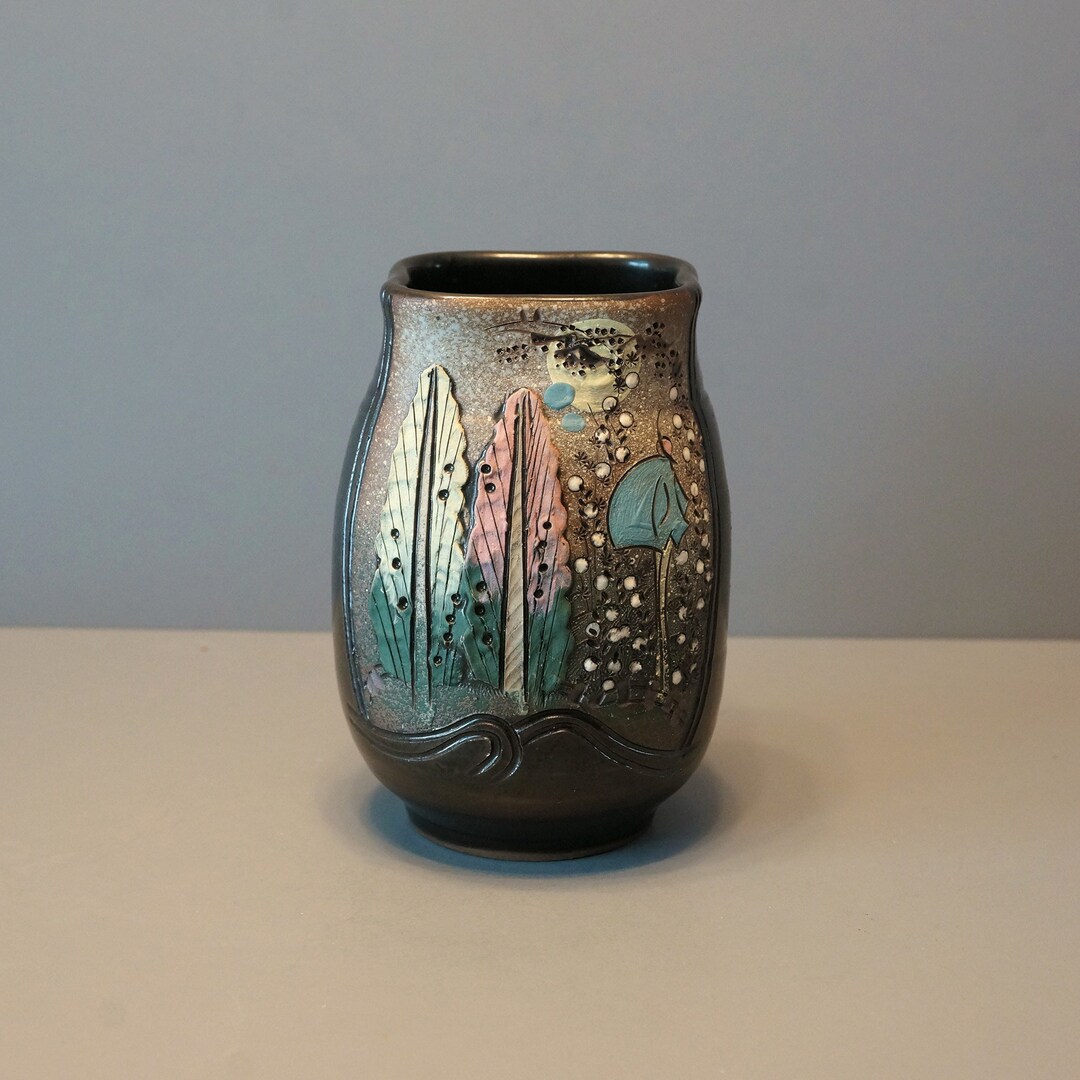 Vintage Hand Thrown Pottery Vase: Artist Signed, Girl With Umbrella - Etsy
