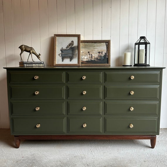 slim fit dress slacks Oakham 4-Drawer Dresser, Olive Grove - Daals main image 0