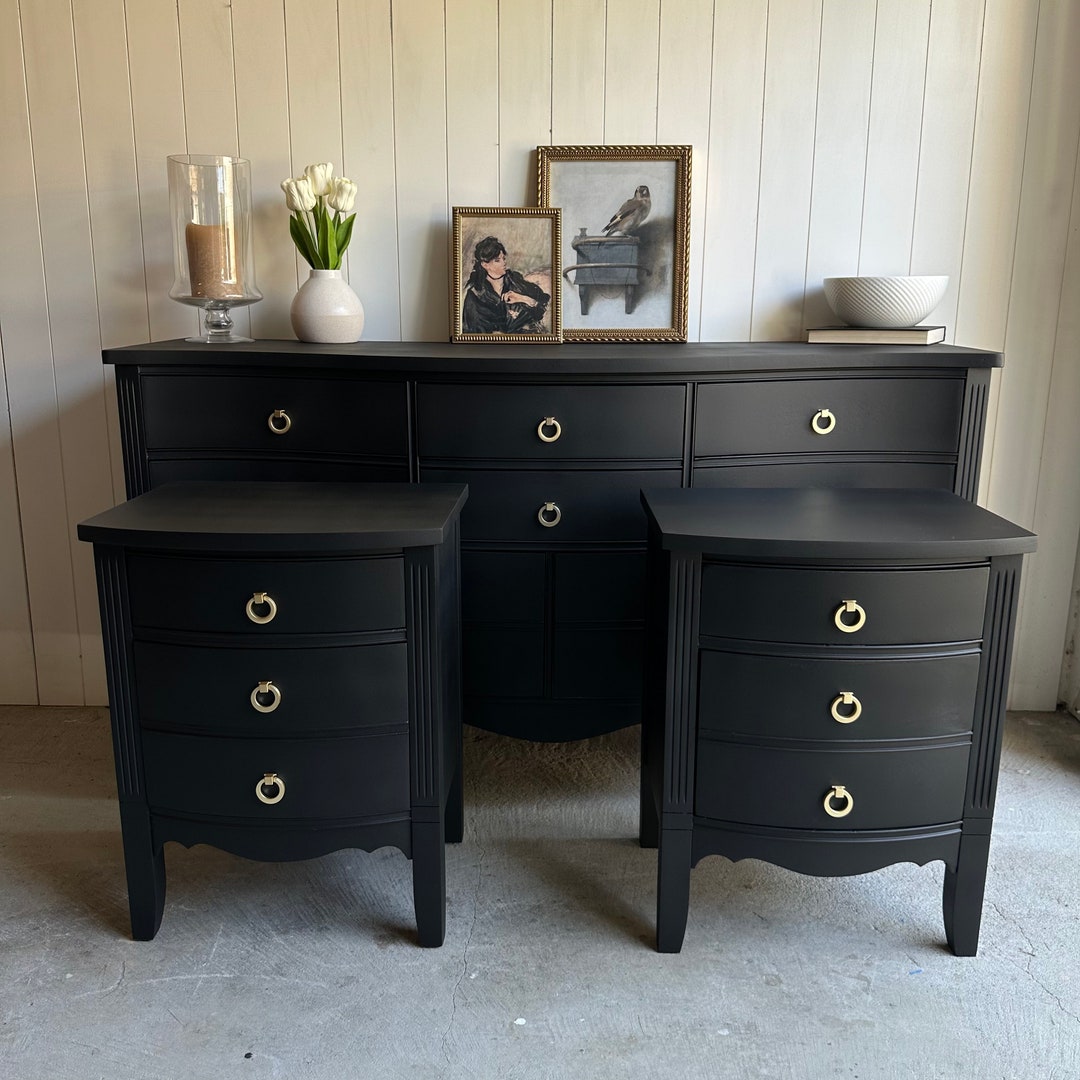 green emerald velvet dress Kendall 6-Drawer Dresser Black and Gold main image 0
