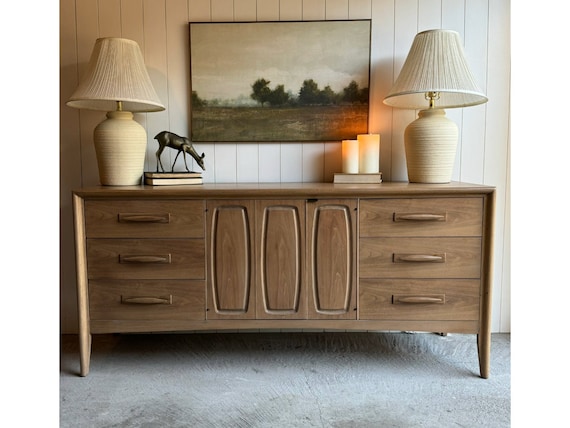 アメリカBROYHILL 社製Emphasisシリーズのビンテージナイトテーブル antique & Vintage furniture at's(アッツ)□ / Broyhill(ブロイヒル