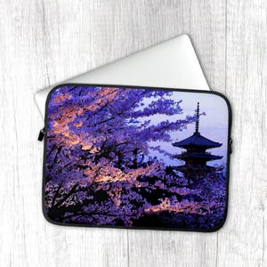 Kirschblüten Laptop Tasche, Anime MacBook Tasche Kyoto-Pagode, japanische Laptoptasche für MacBook 13 14 15 16 Zoll, Japan Fan / Anime Liebhaber Geschenk