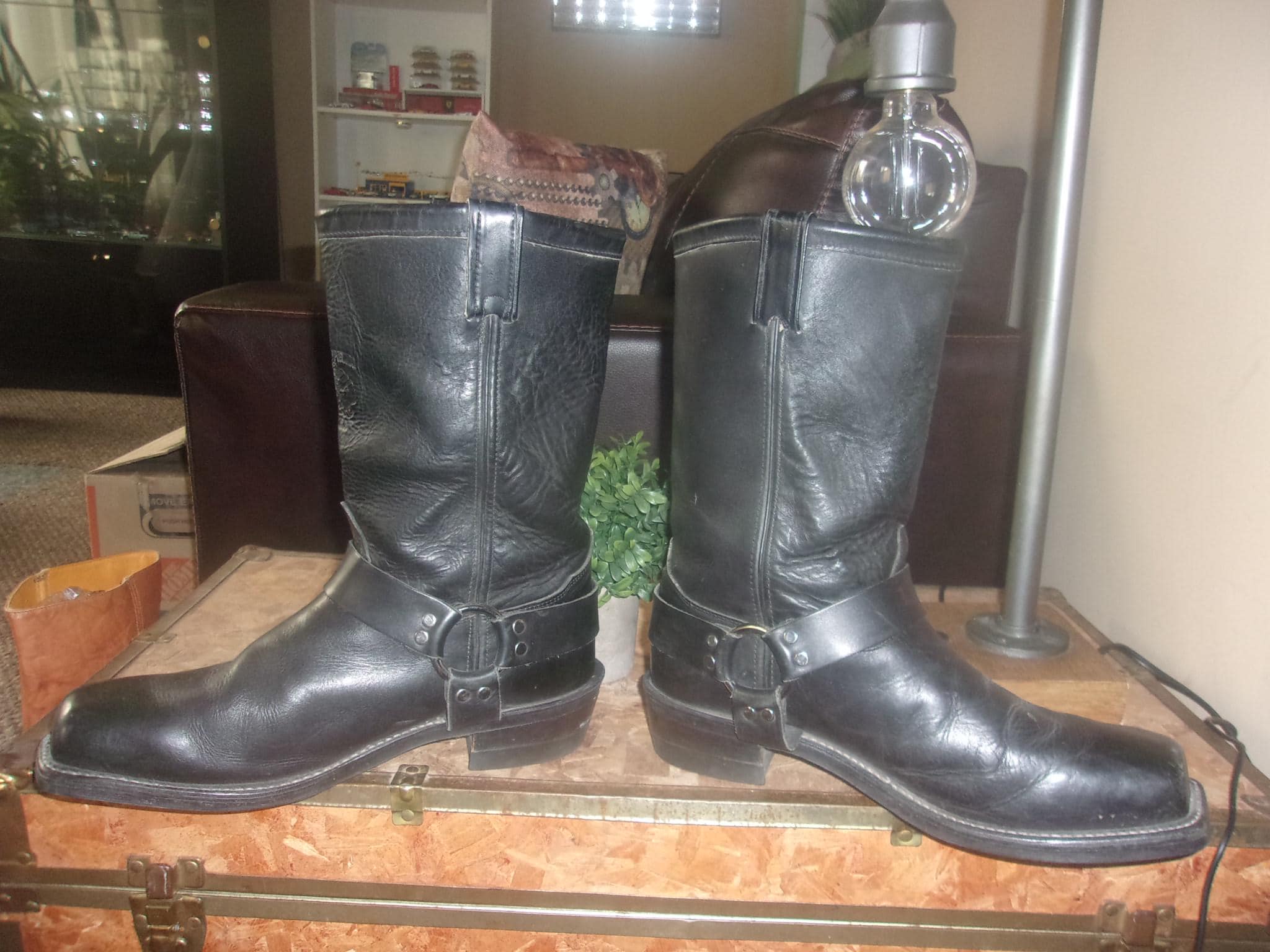 Chippewa Boots Engineer Size 10 - Etsy