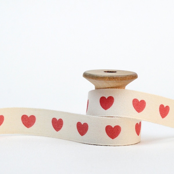 Red Heart Print Ribbon, 5/8” (15 mm), Valentine's Day Wrapping, Engagement, Wedding, Honeymoon Hotel Decor, 100% Cotton Tape