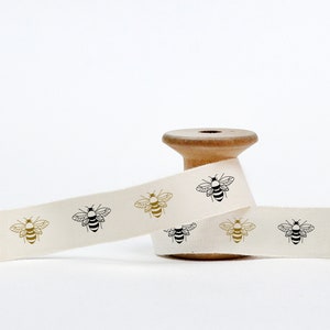 Bee Printed Cotton Ribbon - 5/8” (15 mm), 10 yards (9 m) Natural Cotton Craft Tape for Eco Wrapping, Garden Gifts & Rustic Packaging
