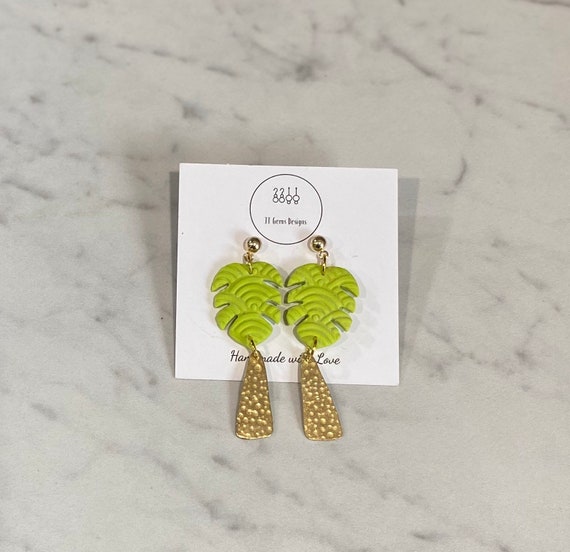 Monstera Leaf Dangles | Polymer Clay Earrings | Handmade | Lightweight | Hypoallergenic | Statement Earrings | Simple Jewelry