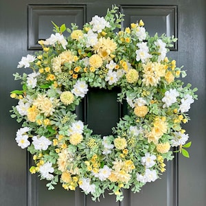 Spring and Summer Eucalyptus, Yellow Daisy, White Blossom Wreath for Front Door, Bright Cottage Decor, Mother’s Day Door Hanger Gift for Her