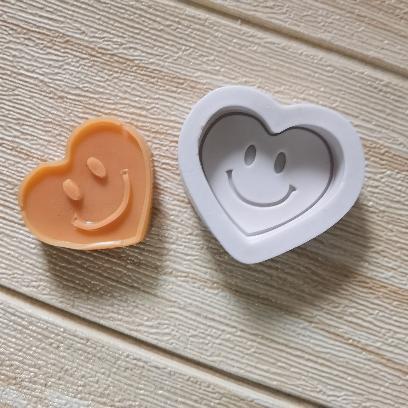 Smilley Autoshape Cute Smile Face Car Vent Mold - Smile Face Car Freshie Mold -flower ...