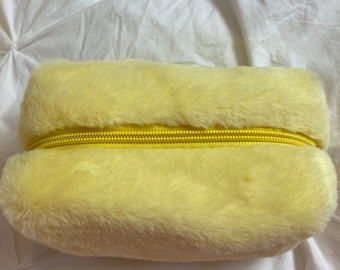 Cosmetic bag teddy plush make-up bag make-up bag case organizer trendy and fashionable make-up bag for travel