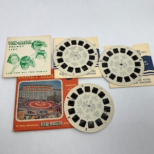 View-Master Viewer, Reels and Carrying Case Lot ~ Pre-owned