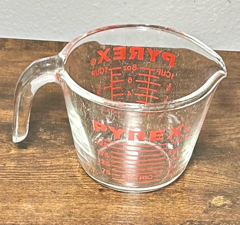 Pyrex Vintage Cup Measuring Cup Glass