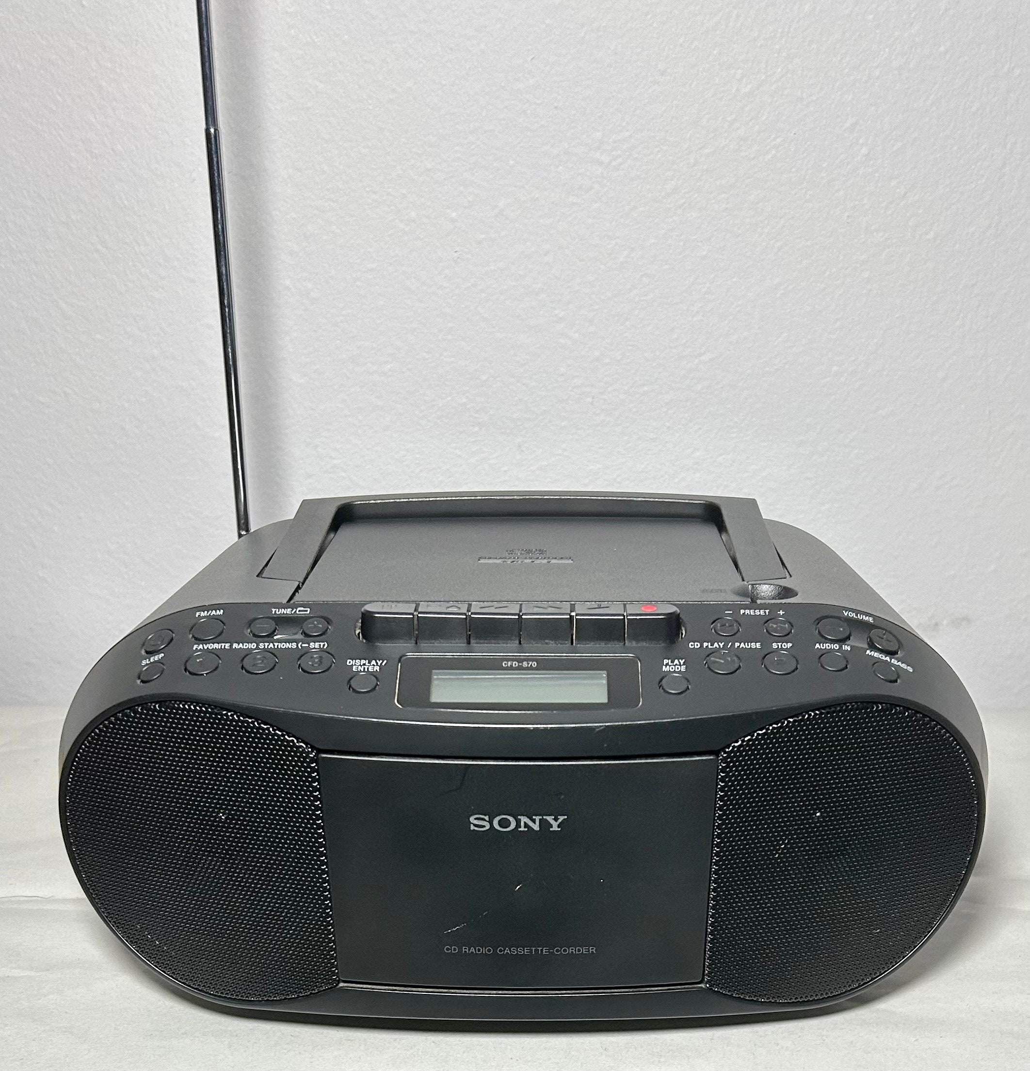 Cassette Tape and CD Player with Radio, CFD-S70