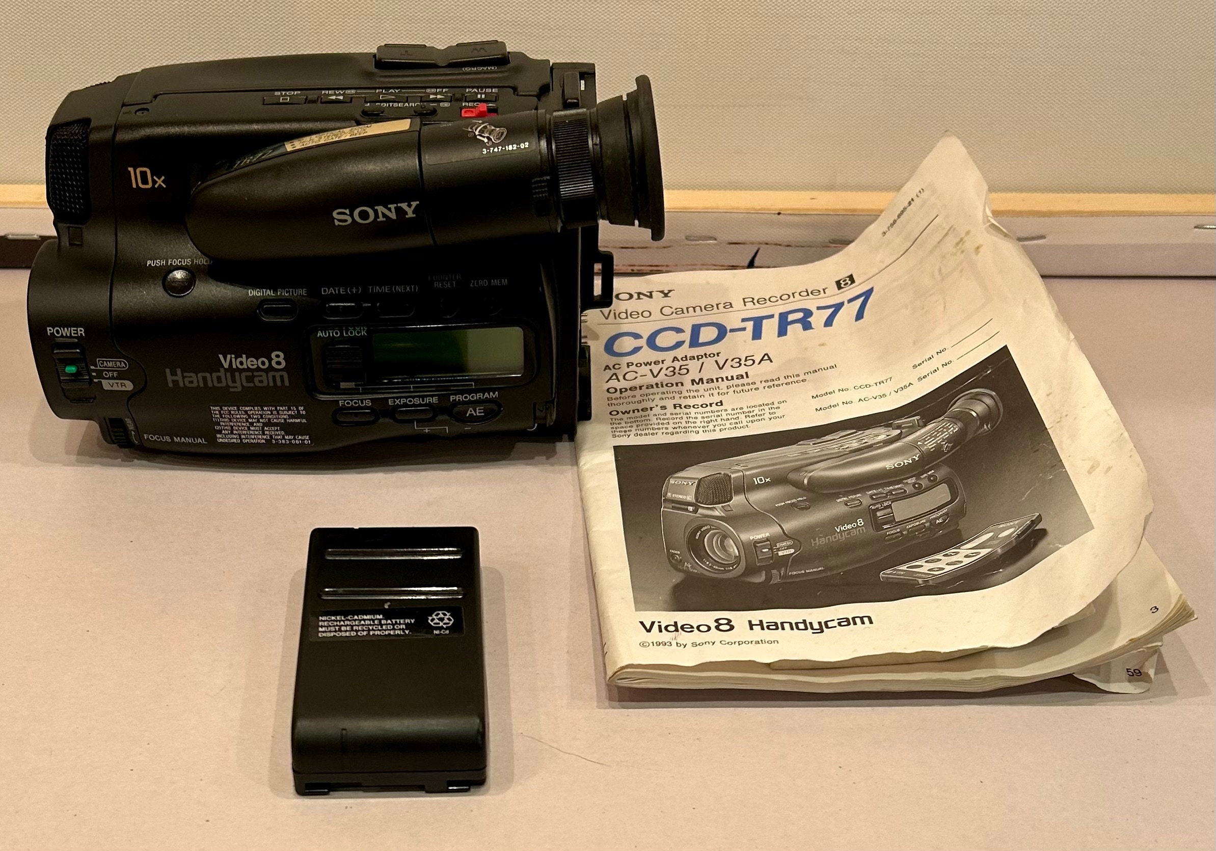 Bremse Cliff Badminton sony videokamera 1990 Engagieren hässlich Skulptur