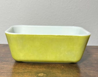 Vintage Pyrex Green Loaf Pan 1 1/2 Pt. Ovenware 6.5" x 4" #0502- No lid